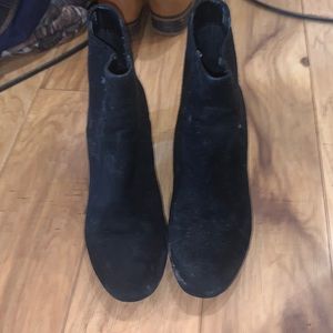 Black low boots